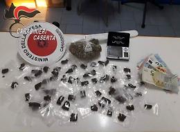 Hashish e marijuana in casa, arrestato 30enne