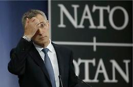 La Nato invita <br>il Montenegro nell'Alleanza. Mosca: <br>«Se accadesse, risponderemmo»
