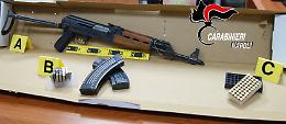 Boscotrecase, kalashnikov e proiettili in un terreno