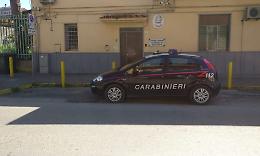 Ubriaco picchia figlia e moglie, arrestato