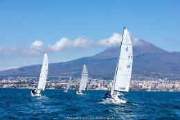 Vesuvio Race, lo spettacolo delle vele all'ombra del Vulcano