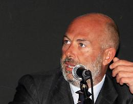 Confindustria, Garrone si ritira da corsa: «È una rinuncia che mi costa molto»