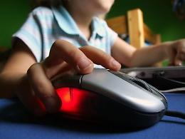 La polizia scopre rete di pedopornografia, decisivi detective Fbi 