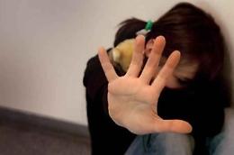 La 12enne stuprata costretta ad andare via