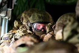 Ucraina, Russia avvia esercitazione militare nel Pacifico
