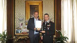 Il sindaco incontra il nuovo comandante della Legione dei Carabinieri della Campania 