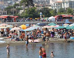 Covid in Campania, 10.078 nuovi casi: un tampone su tre positivo