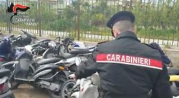 Calvizzano, blitz nel centro migranti: trovati diversi scooter rubati