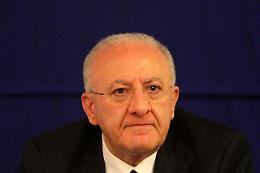 De Luca: «Senza tampone obbligatorio su rientri avremmo dovuto chiudere la Campania»