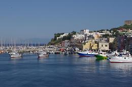 Sicurezza sul lavoro. 2 imprenditori denunciati a Procida e Casamicciola