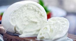 Dazi: mozzarella di bufala campana dop esclusa, soddisfazione del Consorzio