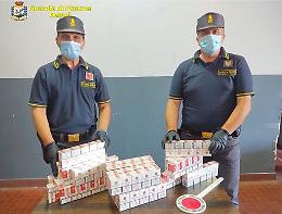 Napoli, arrestato contrabbandiere di sigarette con reddito di cittadinanza