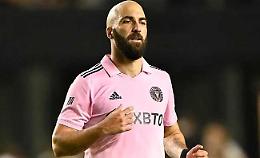 Higuain annuncia l'addio al calcio: "Mi ritiro a fine stagione"