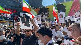 Proteste in Iran, arrestata una ragazza italiana