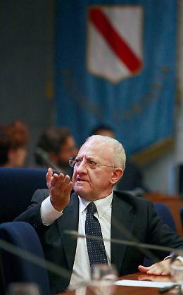 Bagnoli, De Luca: «Ok alle opere entro marzo 2017 o perderemo 100 milioni»