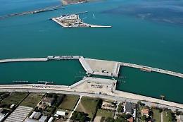 Venezia, primo test riuscito per il Mose