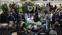 Pelé riposerà in un mausoleo di 200 metri quadri, nel cimitero da Guinness dei primati