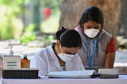 Virus, Oms: «Rischio diffusione globale resta alto»