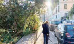 Posillipo, pericoloso camminare sui marciapiedi