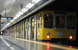 Linea 6, compleanno fra ritardi e servizio a metà