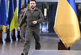 Mariupol, Zelensky: «Russia non rispetta accordi, continua assalto acciaieria Azovstal»