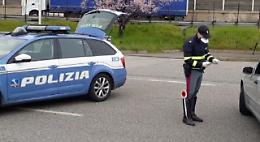 Presi dopo un inseguimento, feriti 2 carabinieri