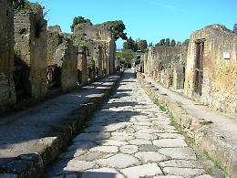 Ercolano, forzato l'ingresso degli Scavi