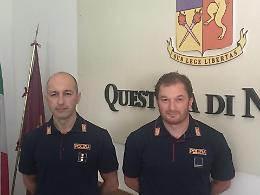 Rissa finisce a coltellate, gli agenti disarmano l'aggressore