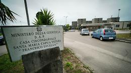 Violenze in carcere, trasferiti 30 detenuti vittime dei pestaggi