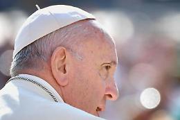 Papa al Gemelli per un intervento chirurgico