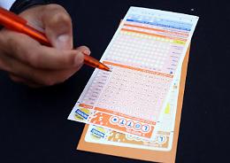 Lotto, gioca 8 volte lo stesso terno e vince 170mila euro