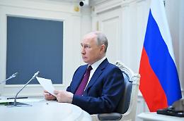 Putin: «In corso una guerra ibrida contro la Russia»