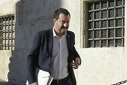 Salvini: «Persone sbagliate al posto sbagliato»
