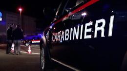 San Giovanni a Teduccio, non si ferma all'alt e ferisce due carabinieri: arrestato