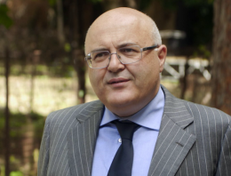 «La vita era diventata un inferno», si è dimesso il sindaco di Marcianise
