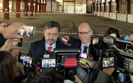 Ex Whirlpool, Intesa Sp anticipa cassa integrazione ai lavoratori