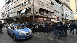 Tenta di rubare l’autoradio di una vettura e aggredisce i poliziotti