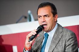 Lo schiaffo di Renzi a de Magistris: se vuole vedermi venga alla cabina di regia