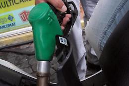Caro carburanti, prezzi benzina e diesel 