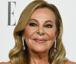 Ana Obregon madre a 68 anni: «La bimba è mia nipote, nata dal seme di mio figlio morto»