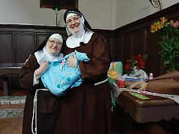 Le monache di clausura in festa per lo scudetto