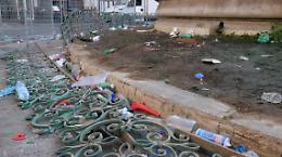 Tifosi-vandali, divelta la ringhiera della fontana del Carciofo