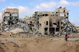 Hamas lascia Il Cairo, negoziati sospesi fino a martedì: «Consegnata risposta a Israele»
