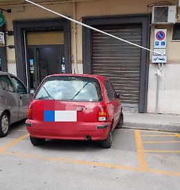 Casoria, ridisegnato lo stallo per disabili