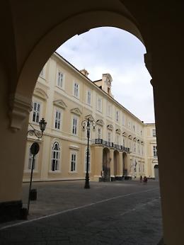 Reggia di Portici, terminato il restauro della corte centrale