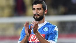 Albiol: "Ancelotti e DeLa si sono arrabbiati ma hanno capito. Ho pianto, amo Napoli alla follia"