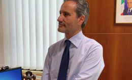 Caldoro: «Spreco di risorse sugli ospedali modulari»
