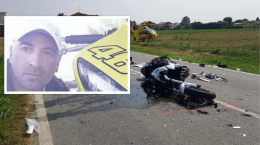 Terribile schianto in moto, Aniello muore a 44 anni schiacciato da un furgone