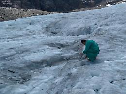Crollo Marmolada, escursionisti non rispettano divieto