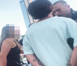 Dedica al babyras detenuto, i parenti pestano due agenti